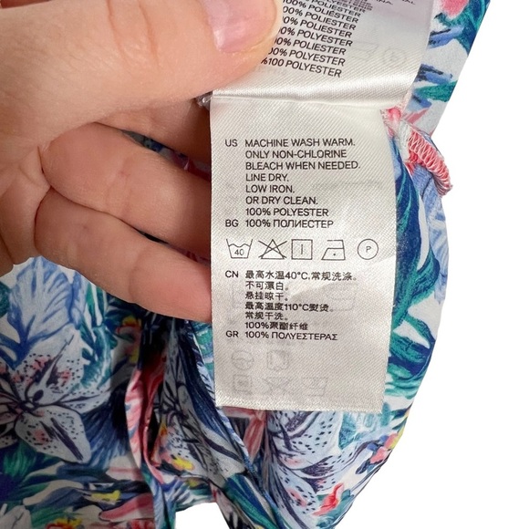 H&M Colorful Tropical Print Sleeveless Concealed Button Front Blouse - Picture 8 of 13